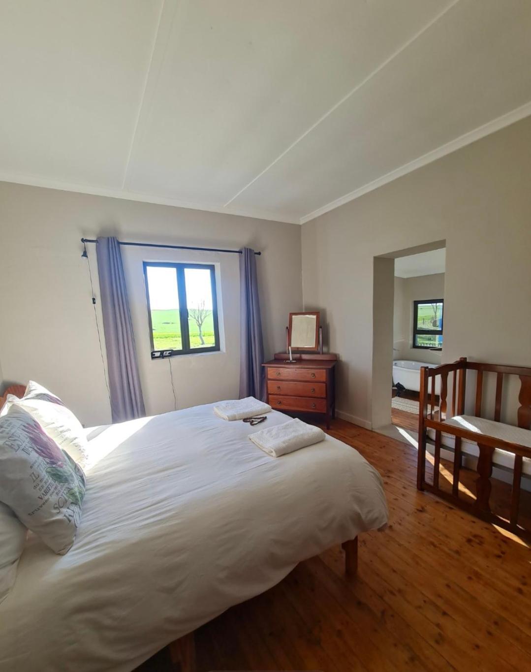 Die Blouhuis Farmhouse Retreat With A Hot Tub Cloeteskraal Dış mekan fotoğraf